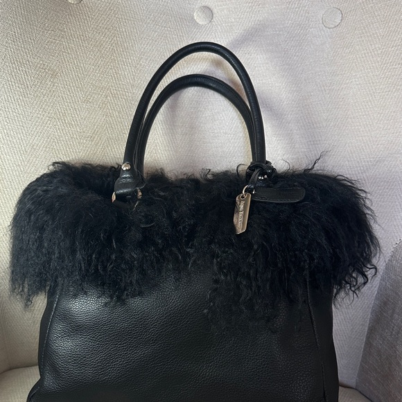 Aqua Madonna Elegant Black Satchel with Plush Fur Trim - Picture 3 of 12